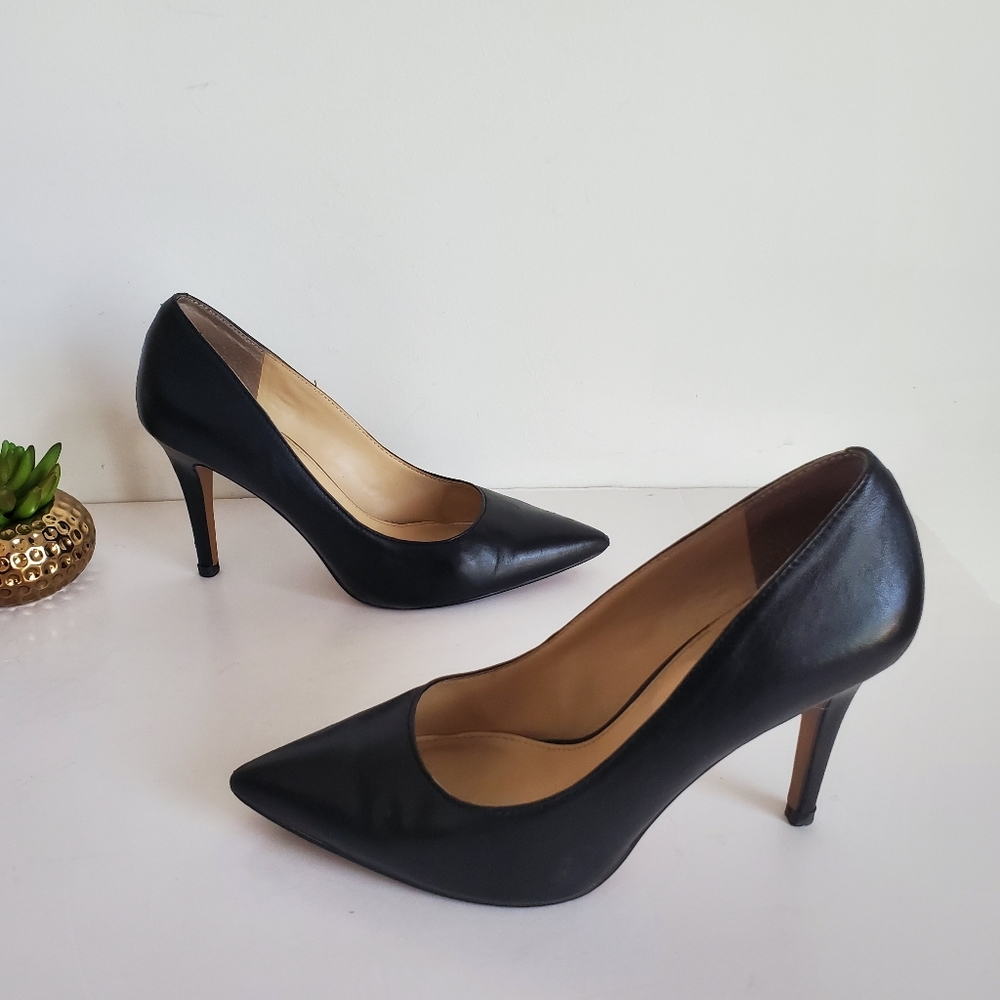 Vince Camuto Nikaiya Leather Pointy Toe Pumps, Powder Petails Soft Grain Sheep